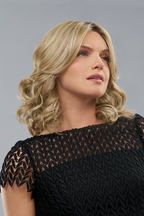 Aurora blonde wig alt