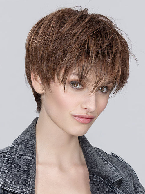 BEAT by ELLEN WILLE in CHOCOLATE ROOTED 830.6 | Medium Brown Blended with Light Auburn, and Dark Brown blends with Shaded Roots