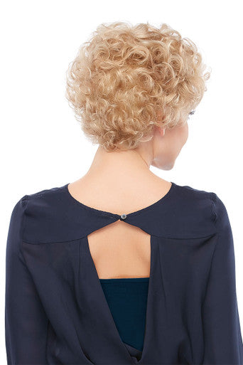 Lily Petite blonde wig