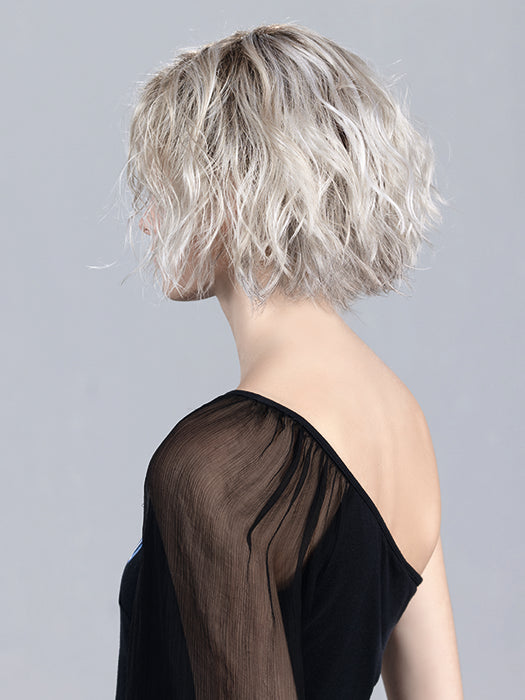 DANCE MONO PART by Ellen Wille in SILVER BLONDE ROOTED 60.23 | Pearl White and Lightest Pale Blonde Blend with Shaded Roots