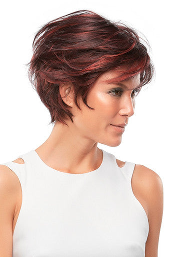 Mariska brunette wig alt3