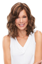Mila brunette wig alt