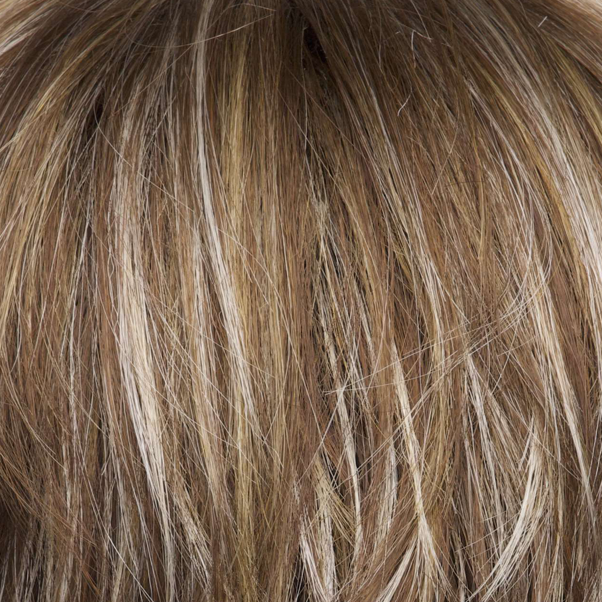 NM Icy Oak-SR  -  A warm medium brown base mixed with golden blond. The white gold highlights and soft shadowed root effect crate a beautiful color tone.