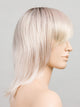 Platinblonde Rooted