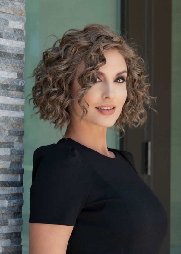 Jordan by Envy, Front Lace, Human Hair Synthetic Blend Wig - Image 6